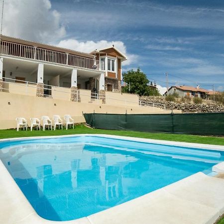 Villa De Gredos 나바레돈다 데 그레도스 외부 사진