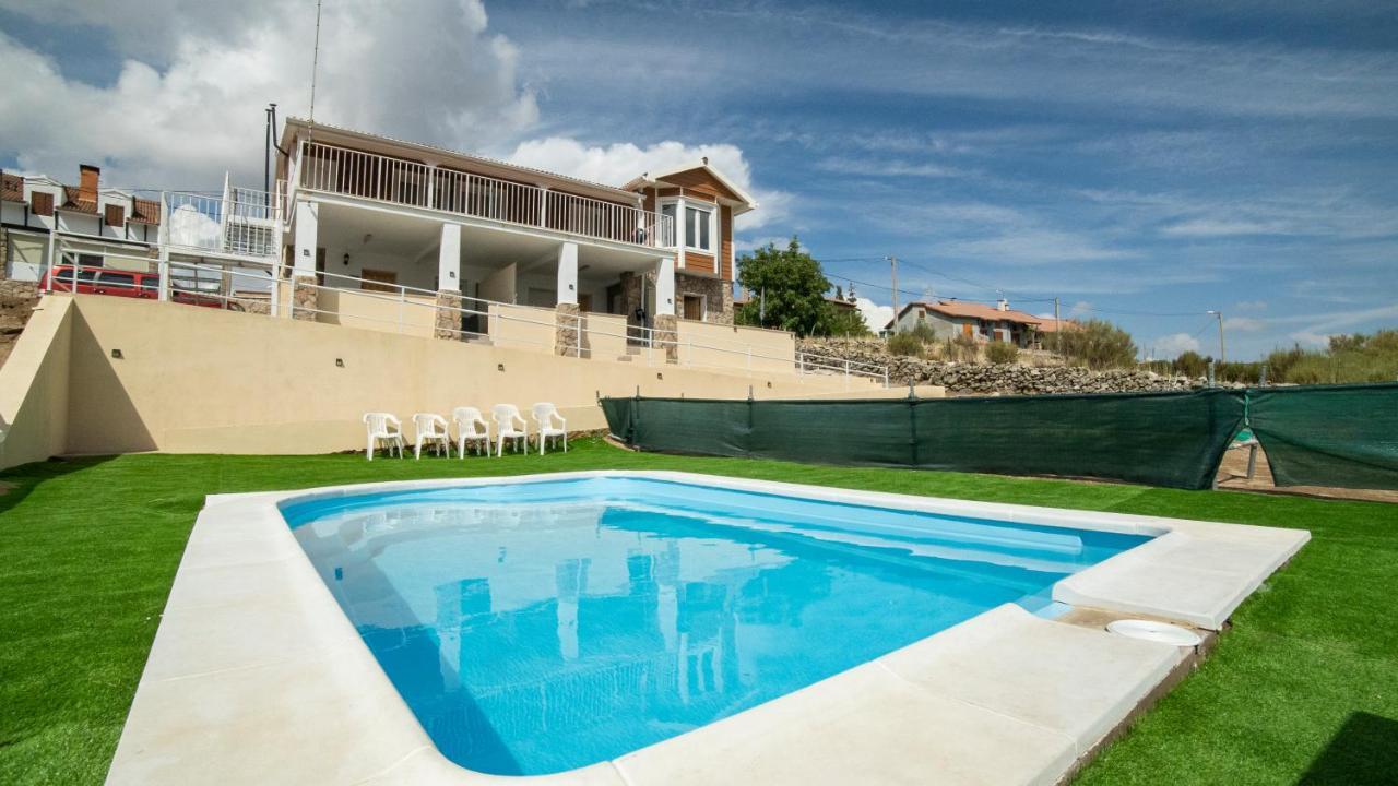 Villa De Gredos 나바레돈다 데 그레도스 외부 사진